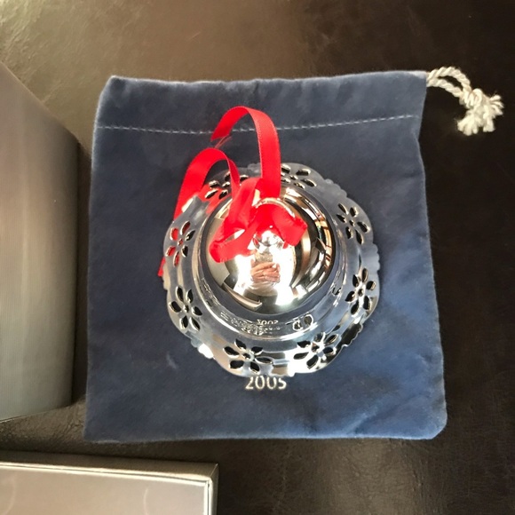 Towle Silversmith’s 25th Anniversary Musical Bell $75.00 - Picture 4 of 5